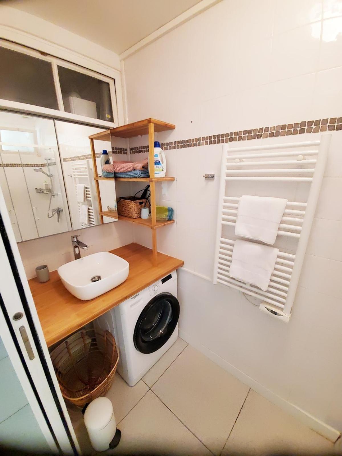 La Maison De Ville 76M2 Avec Terrasse De 22M2 La Rochelle  Ngoại thất bức ảnh