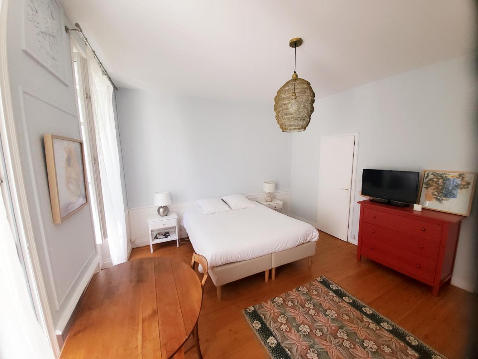 La Maison De Ville 76M2 Avec Terrasse De 22M2 La Rochelle  Ngoại thất bức ảnh